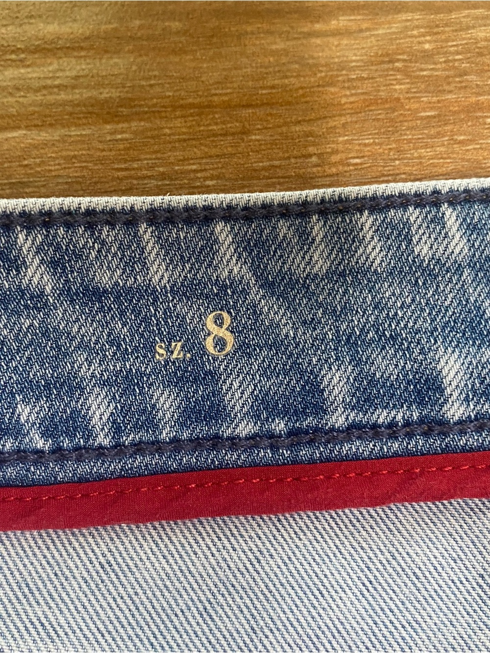 White House Black Market 8 Distressed Crop Jeans - Picture 7 of 11